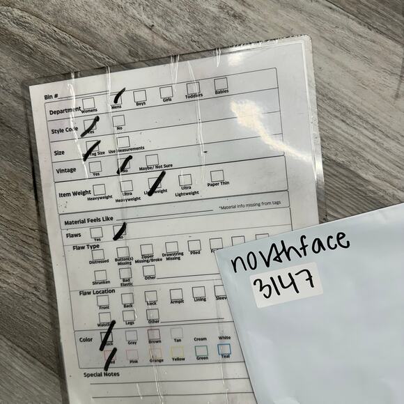 The North Face Black Red Mens Large 1/2 Zip Mock Neck Pullover Soft Shell Jacket - Picture 8 of 9